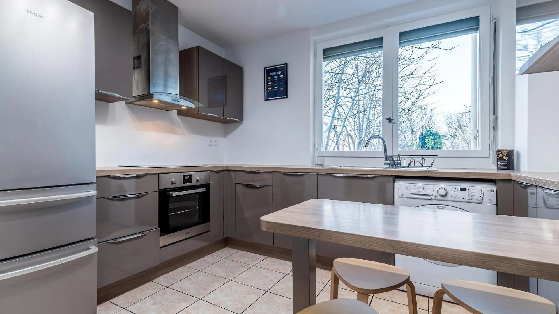 Apartamento Oasis Urbaine For 8 Near To Paris Villejuif 0*,  Francia